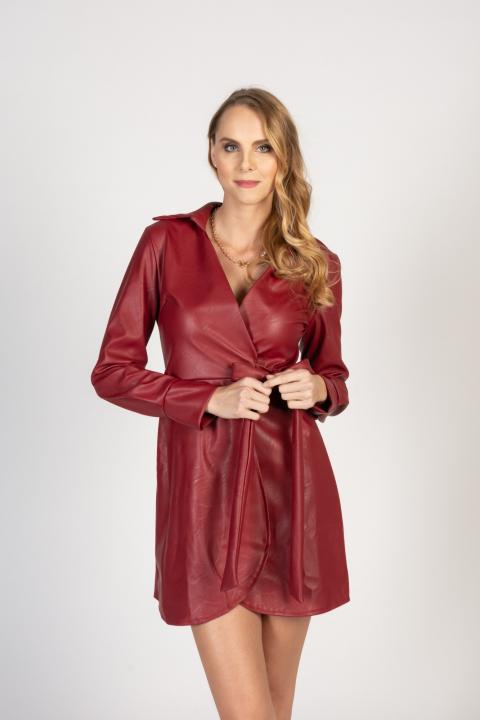 Mini vestido elegante de pele sintética com gola de lapela Pellita, vermelho