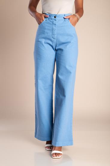 Calça jeans larga, azul claro