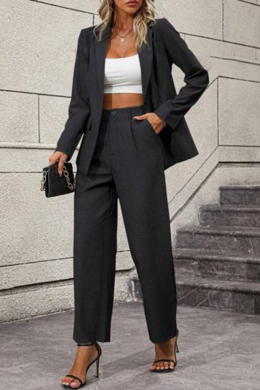 Conjunto elegante de blazer e calça, preto