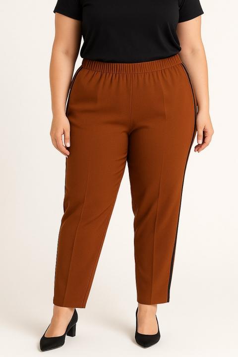 Calças elegantes plus size, marrons