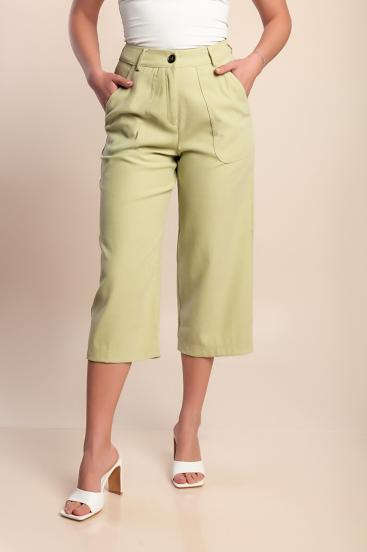 Calça capri plus size, verde claro