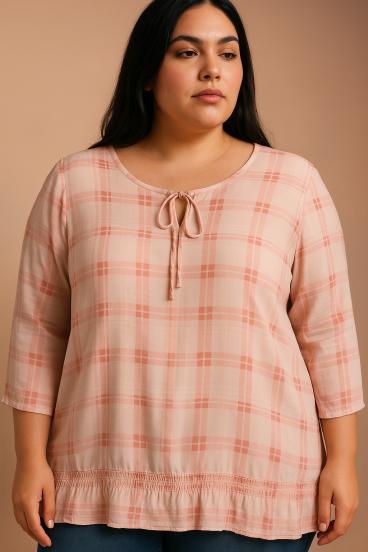 Túnica transparente plus size com estampa xadrez, rosa