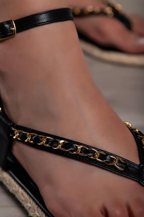 Sandálias com corrente decorativa, pretas
